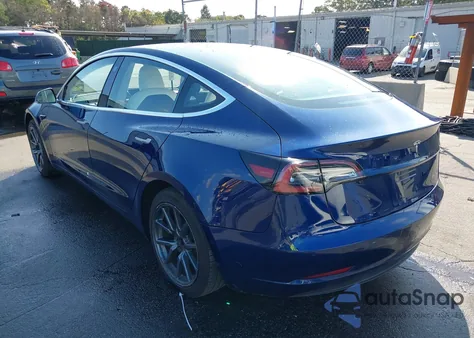 2018 Tesla Model 3 Long Range/Performance from USA, damaged, VIN 5YJ3E1EB0JF096570